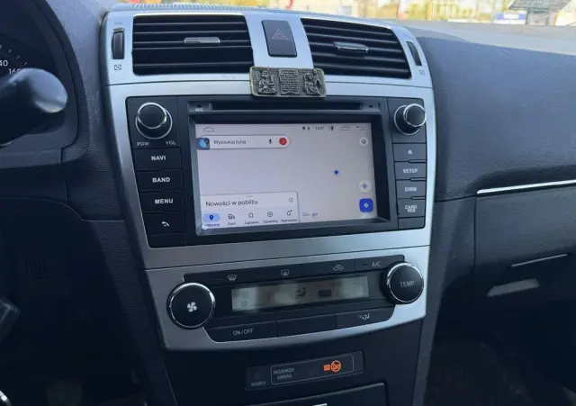 TOYOTA Avensis 1.8 Premium