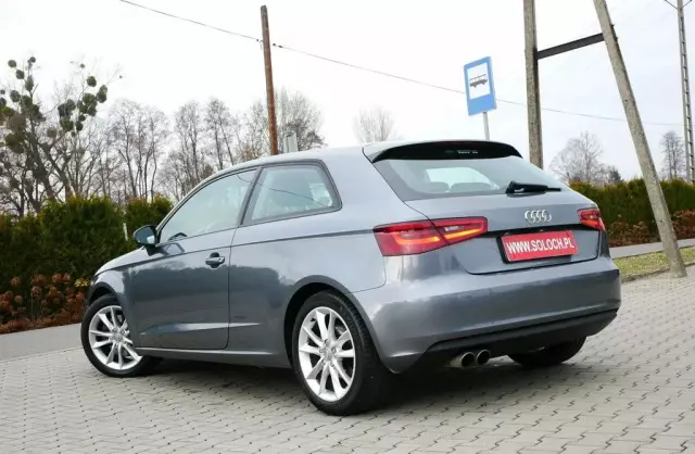 AUDI A3 