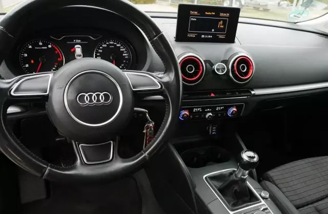 AUDI A3 