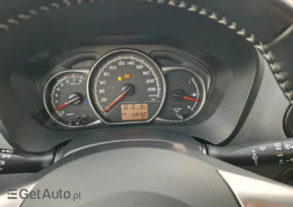 TOYOTA Yaris 1.0 Active EU6