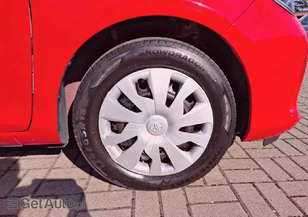 TOYOTA Yaris 1.0 Active EU6