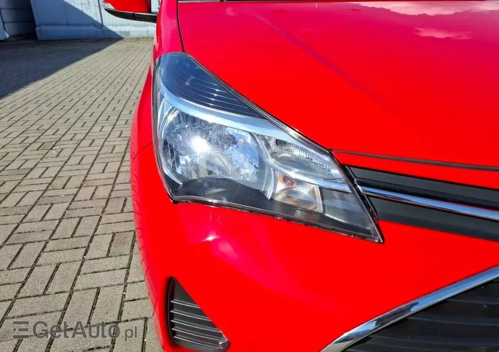 TOYOTA Yaris 1.0 Active EU6