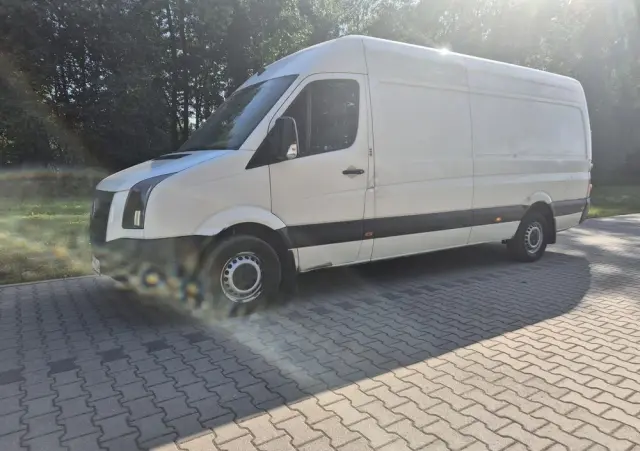 VOLKSWAGEN Crafter 