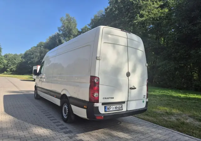 VOLKSWAGEN Crafter 