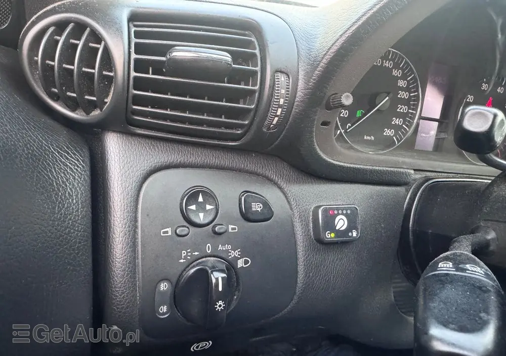 MERCEDES-BENZ Klasa C 200 Kompressor Elegance