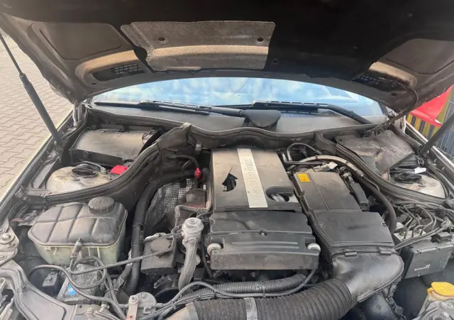 MERCEDES-BENZ Klasa C 200 Kompressor Elegance