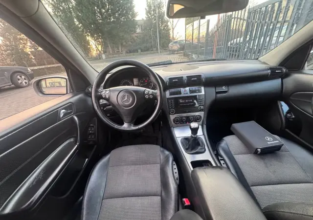 MERCEDES-BENZ Klasa C 200 Kompressor Elegance