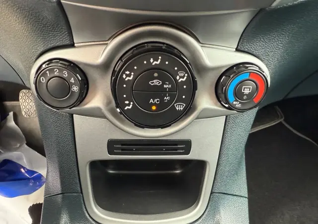 FORD Fiesta 1.25 Ambiente