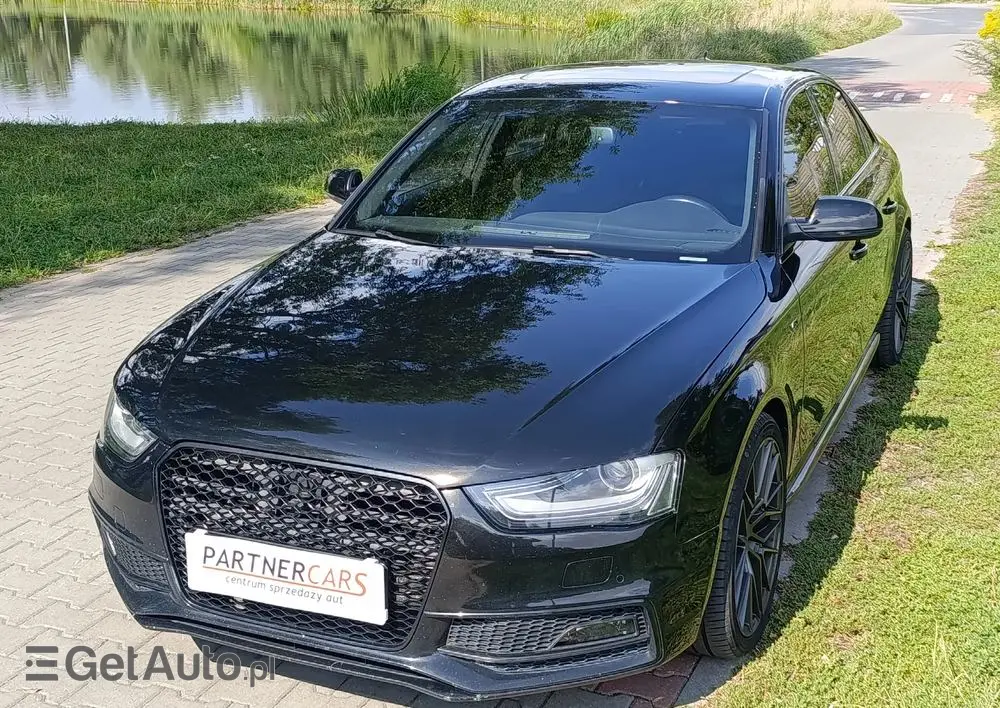 AUDI S4 Limousine 