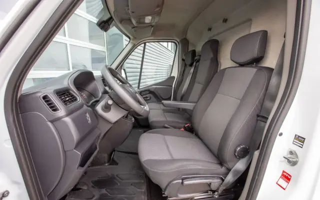 RENAULT Master 180KM L3H2 blaszak *SPRAWDŹ* 