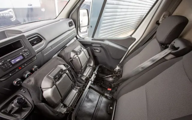 RENAULT Master 180KM L3H2 blaszak *SPRAWDŹ* 