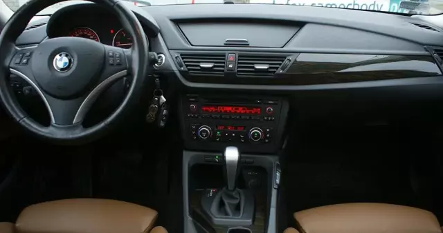 BMW X1 SDrive18d xLine