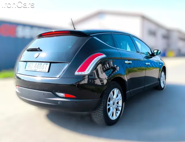 LANCIA Delta Platinum Sportronic