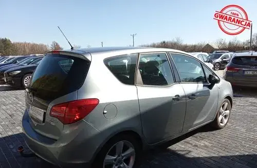 OPEL Meriva 