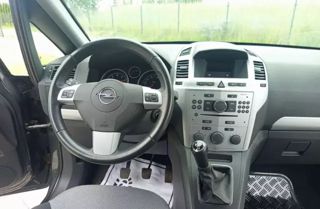 OPEL Zafira 