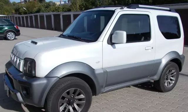 SUZUKI Jimny 