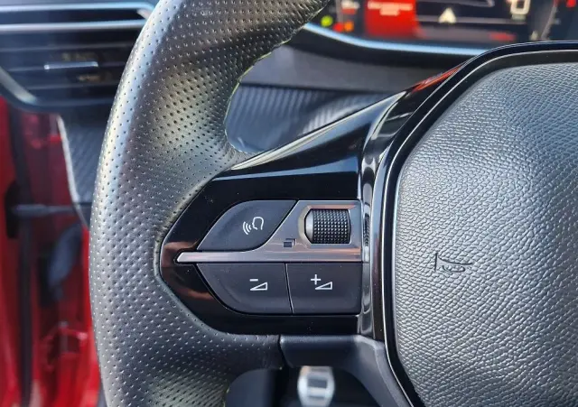 PEUGEOT 208 1.5 BlueHDi GT S&S