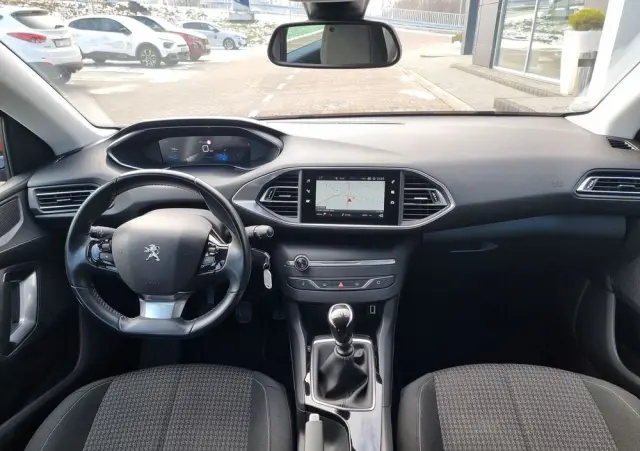 PEUGEOT 308 1.2 PureTech GPF Active Pack Business S&S