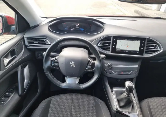 PEUGEOT 308 1.2 PureTech GPF Active Pack Business S&S