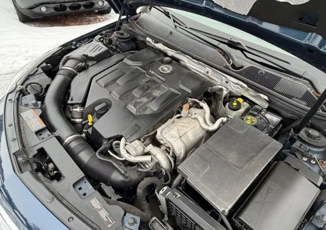 OPEL Insignia 2.8 Turbo 4x4 Cosmo