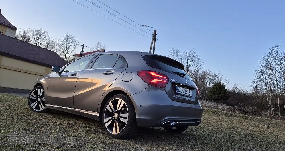 MERCEDES-BENZ Klasa A 180 7G-DCT Urban