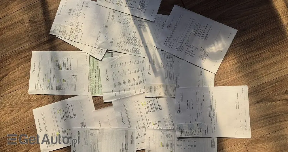 MERCEDES-BENZ Klasa A 180 7G-DCT Urban