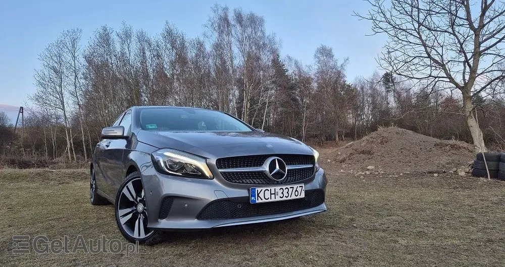 MERCEDES-BENZ Klasa A 180 7G-DCT Urban