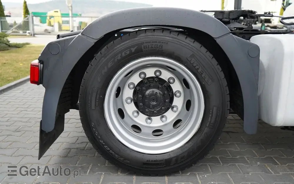 MAN TGX 18.510 / GX / MEGA / RETARDER / NAVI / LOW DECK 