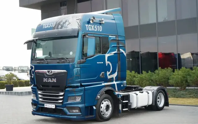 MAN TGX 18.510 / GX / MEGA / RETARDER / NAVI / LOW DECK 