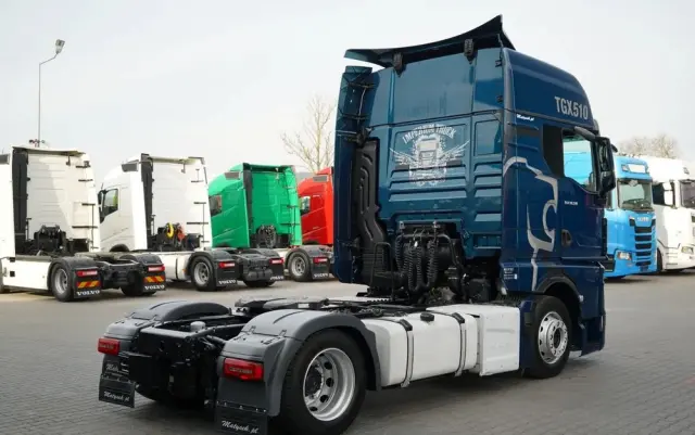 MAN TGX 18.510 / GX / MEGA / RETARDER / NAVI / LOW DECK 