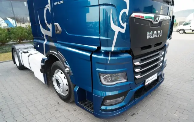 MAN TGX 18.510 / GX / MEGA / RETARDER / NAVI / LOW DECK 