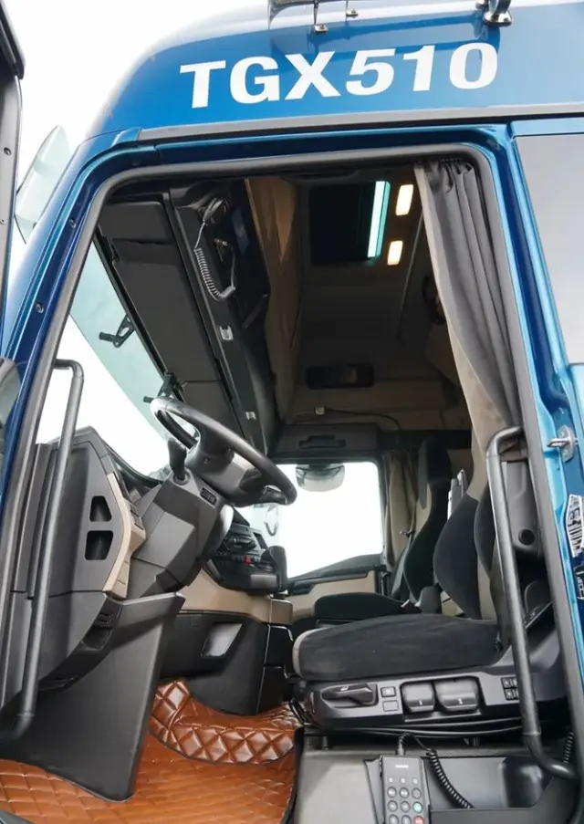 MAN TGX 18.510 / GX / MEGA / RETARDER / NAVI / LOW DECK 