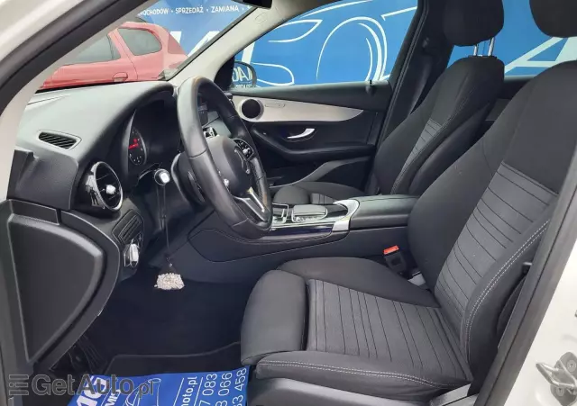 MERCEDES-BENZ GLC 220 d 4-Matic