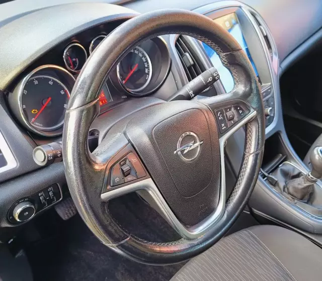 OPEL Astra 1.7 CDTI (110 KM) Ecotec