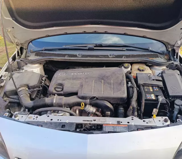 OPEL Astra 1.7 CDTI (110 KM) Ecotec