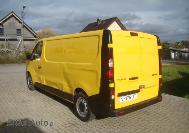 RENAULT TRAFIC 