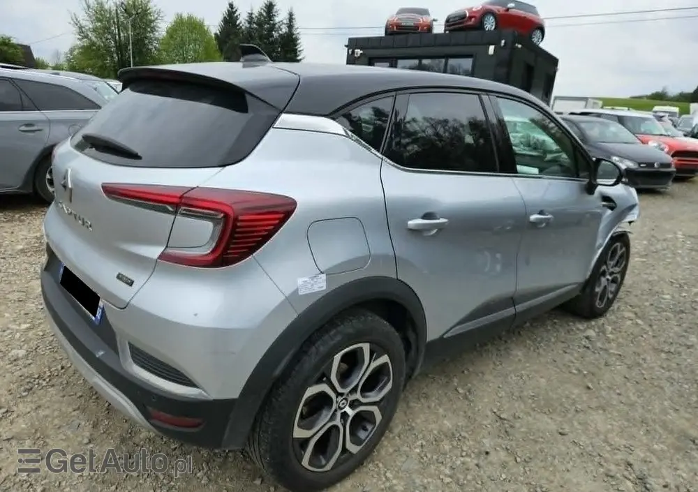 RENAULT Captur E-TECH Full 145 TECHNO FAST TRACK