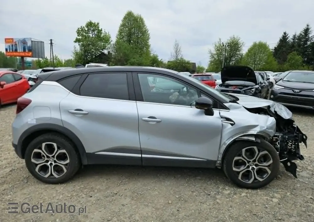 RENAULT Captur E-TECH Full 145 TECHNO FAST TRACK