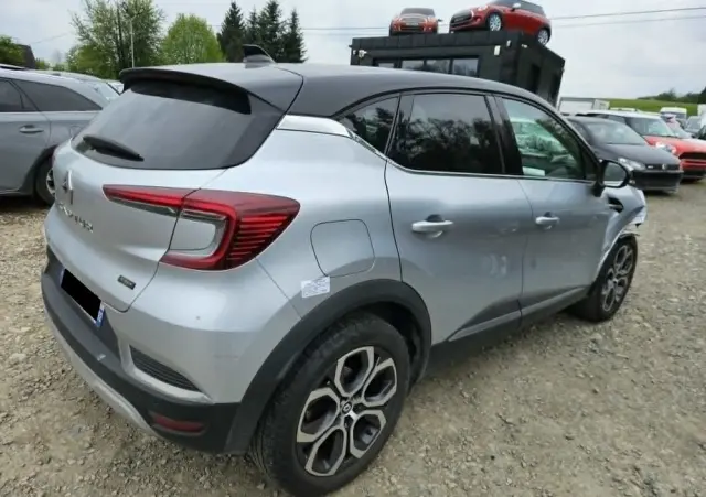 RENAULT Captur E-TECH Full 145 TECHNO FAST TRACK