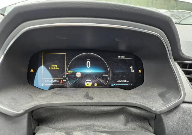 RENAULT Captur E-TECH Full 145 TECHNO FAST TRACK