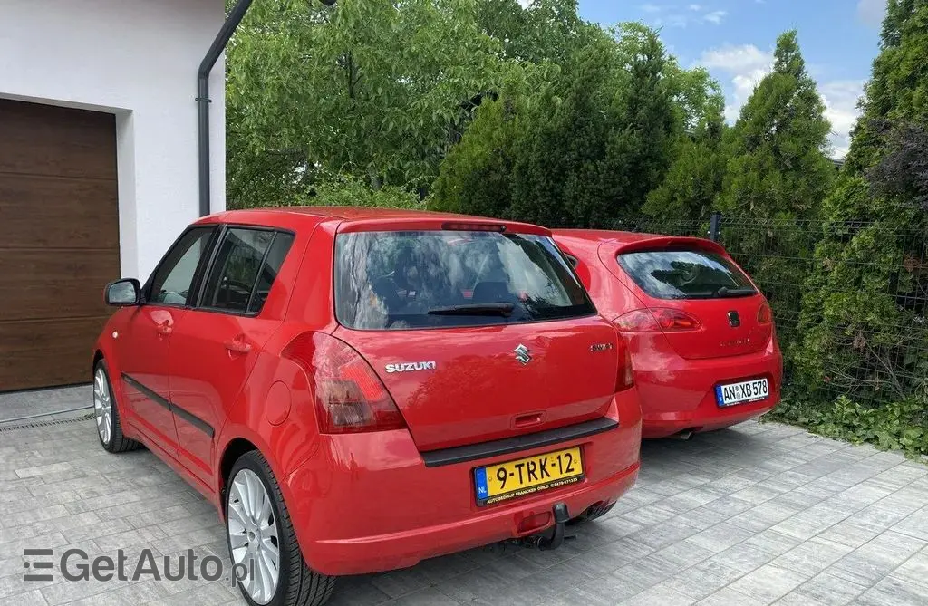SUZUKI Swift 