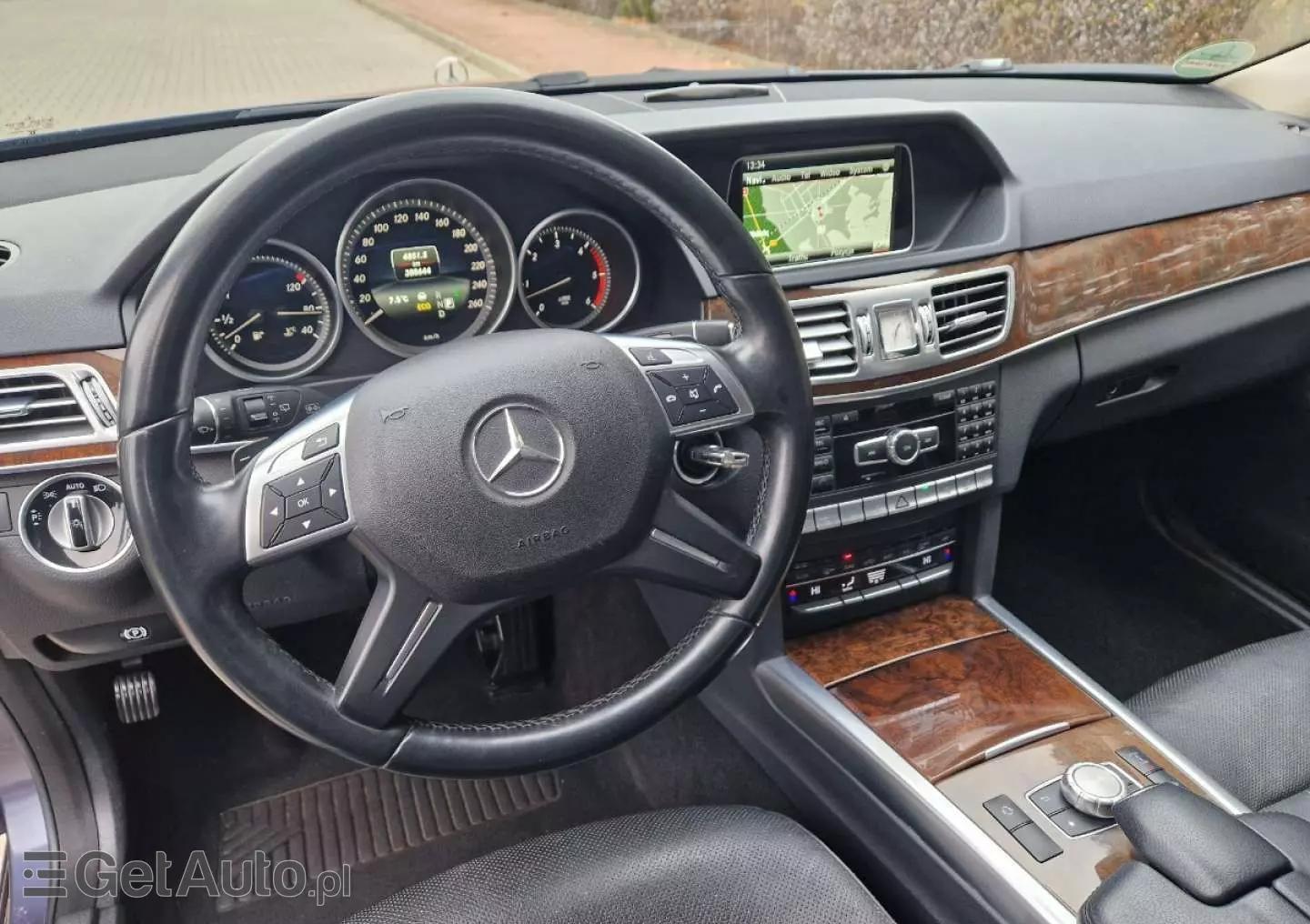 MERCEDES-BENZ Klasa E 