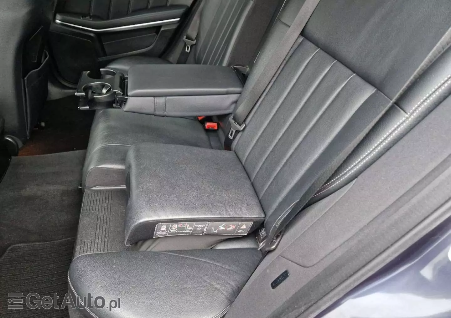 MERCEDES-BENZ Klasa E 