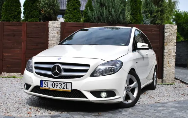 MERCEDES-BENZ Klasa B 200 (BlueEFFICIENCY)
