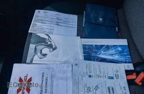 PEUGEOT Partner 