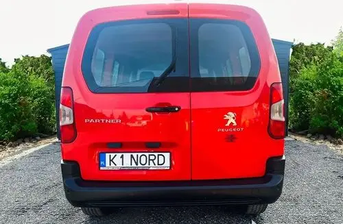 PEUGEOT Partner 