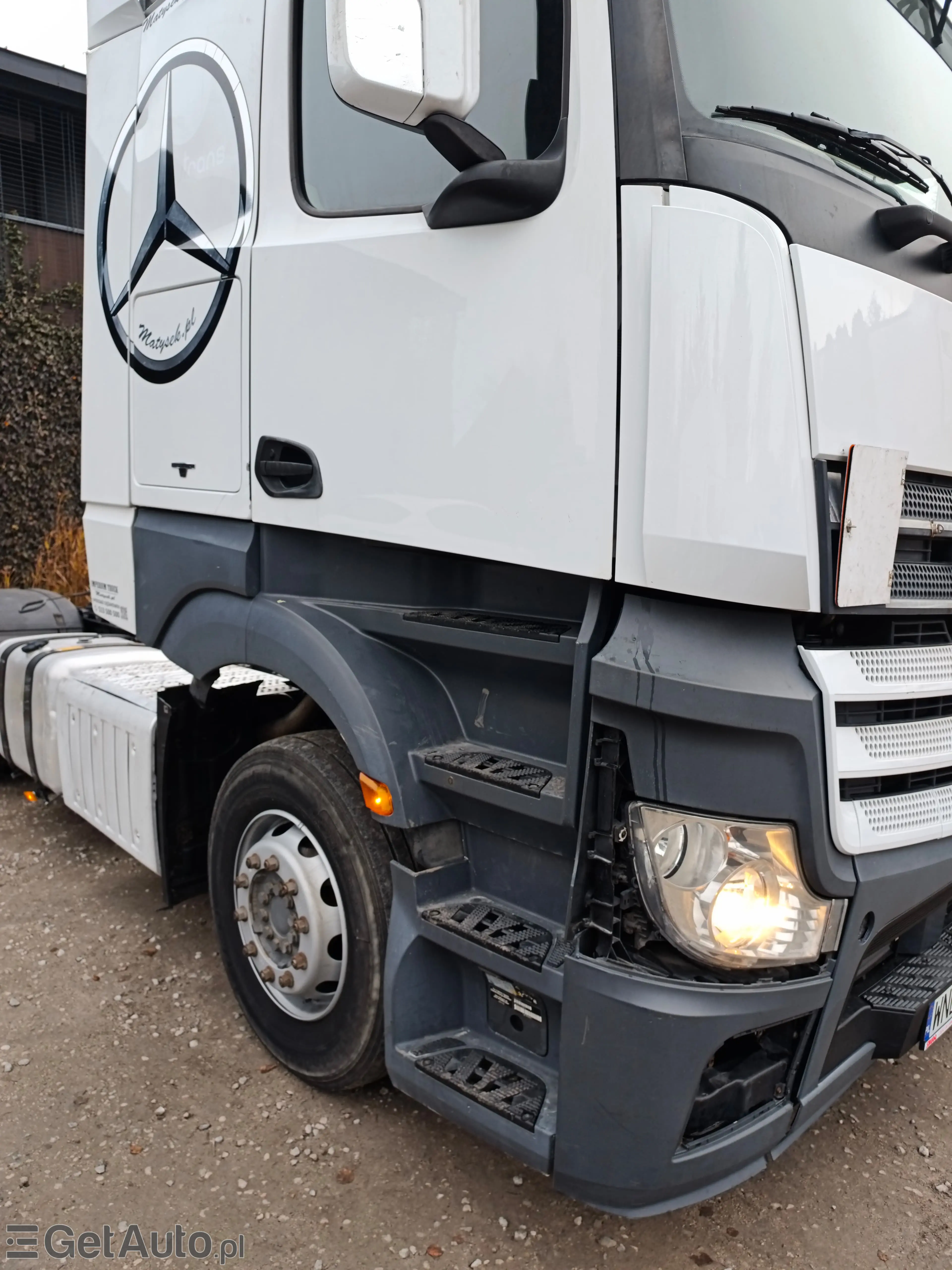 MERCEDES-BENZ Actros 