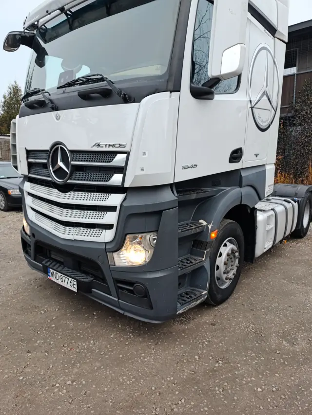 MERCEDES-BENZ Actros 