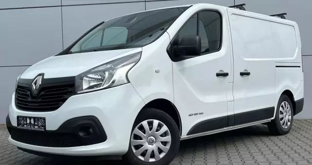 RENAULT Trafic 
