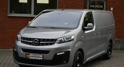 OPEL Vivaro 